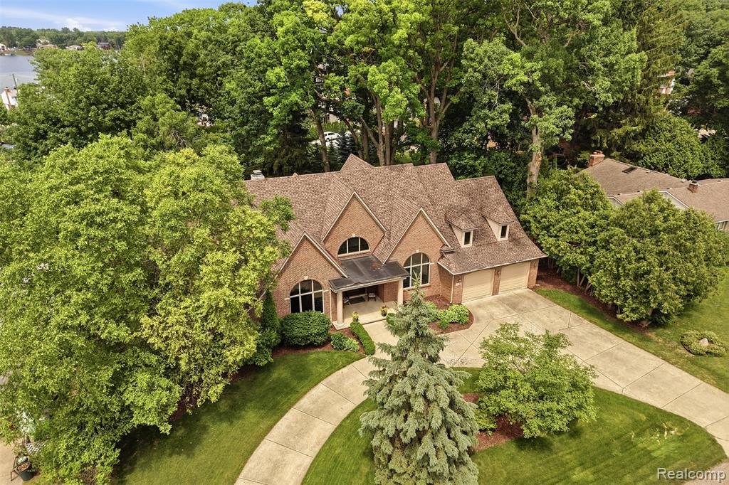 5110 Kitson Lane, West Bloomfield, MI 48324 — Photo 47