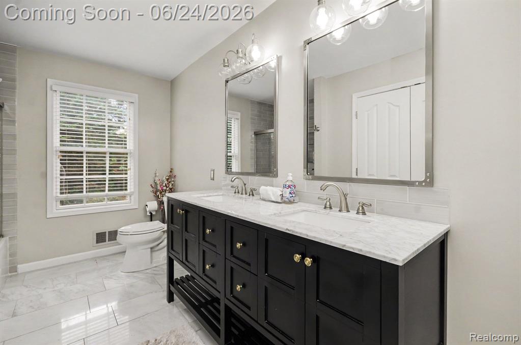 4575 Northridge Court, West Bloomfield, MI 48323 — Photo 54