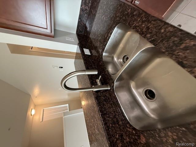 51856 E Pointe Lane, Chesterfield, MI — Photo 11