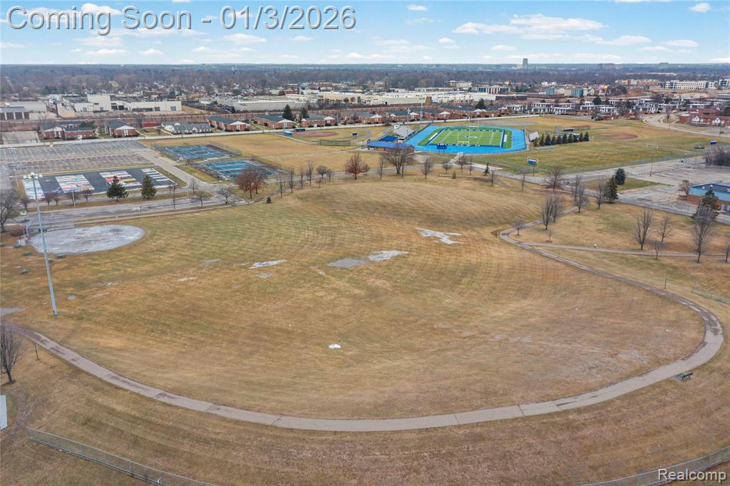 700 W Girard Avenue, Madison Heights, MI 48071 — Photo 35