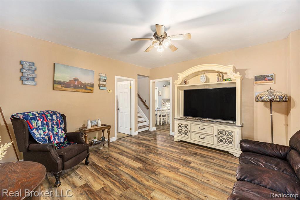 3068 Wade Road, Capac, MI 48014 — Photo 7
