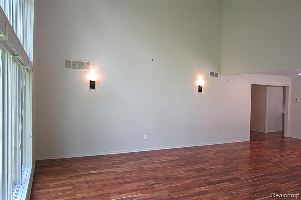 31115 Stafford St, Beverly Hills, MI 48025 — Photo 7