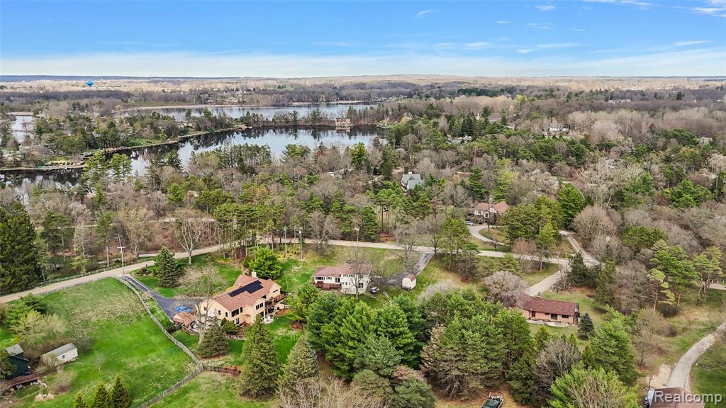 125 Cayuga Road, Lake Orion, MI 48362 — Photo 43
