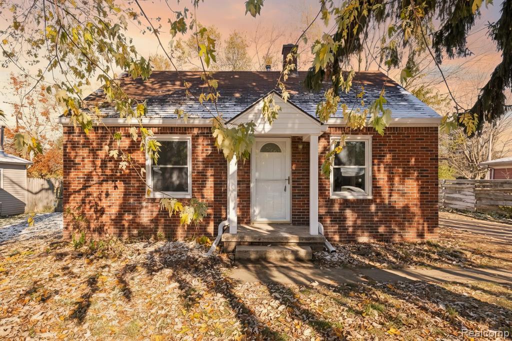 49934 W Huron River Drive, Belleville, MI 48111 — front exterior
