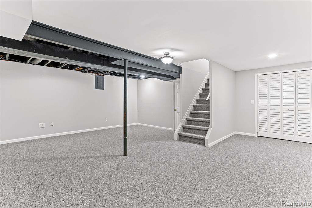43300 OAKBROOK Court, Canton, MI 48187 — Photo 35