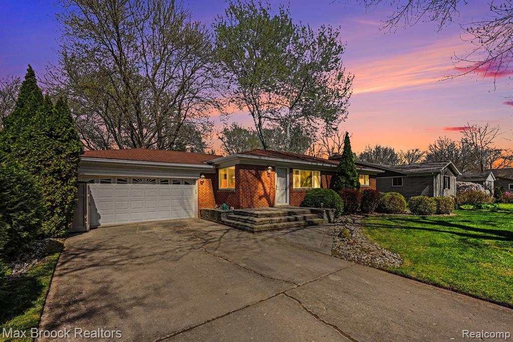 33711 Schneider Road, Chesterfield, MI 48047 — front exterior