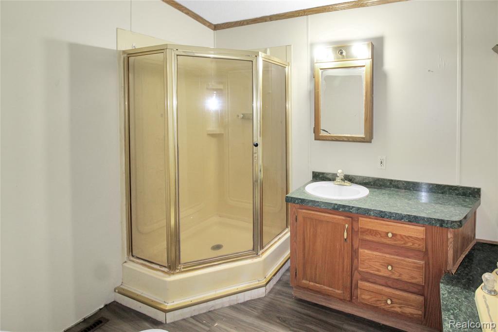 7175 Ozga Street, Romulus, MI 48174 — Photo 15