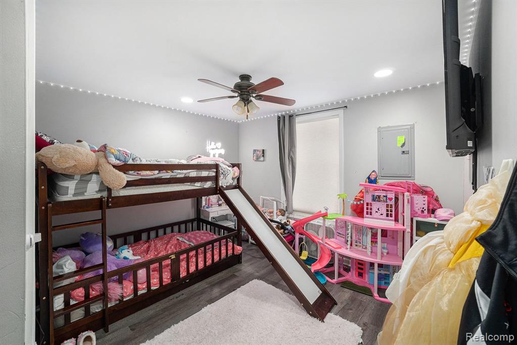 G4203 Van Slyke Road, Flint, MI 48507 — Photo 9