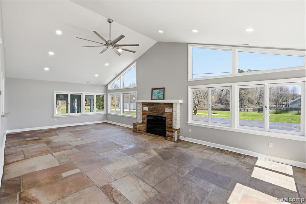 8636 Tindall Road, Davisburg, MI 48350 — Photo 21
