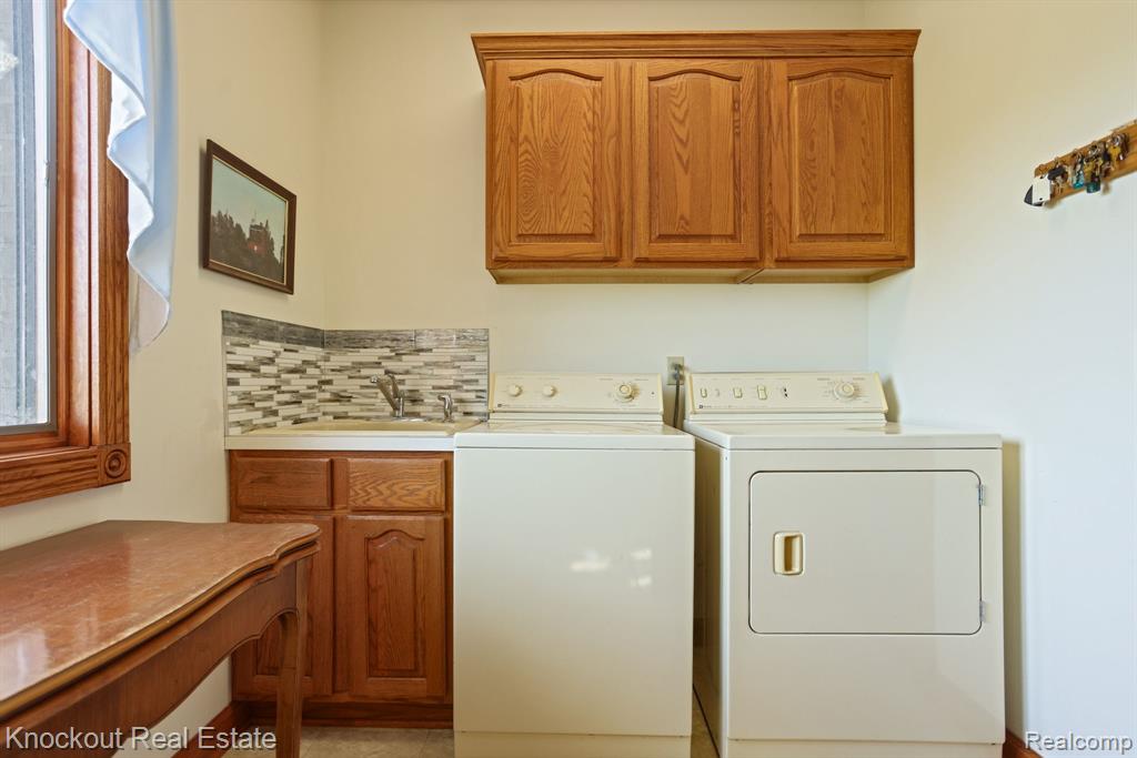 10205 Bradley Road, Frankenmuth, MI 48734 — Photo 29