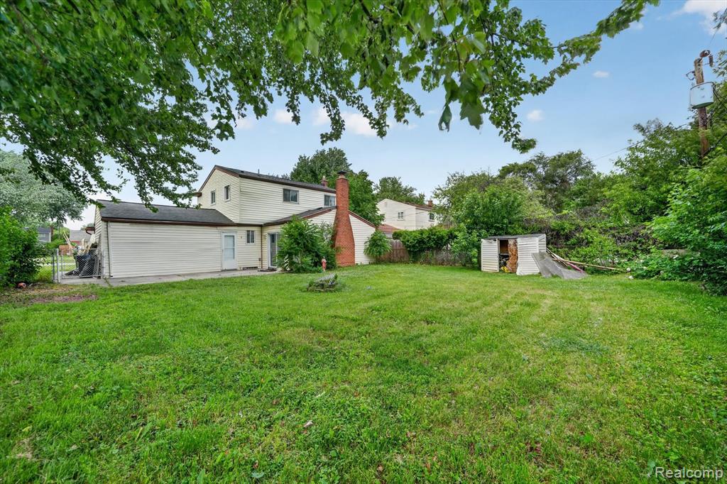 8452 Doncaster, Sterling Heights, MI 48312 — Photo 43