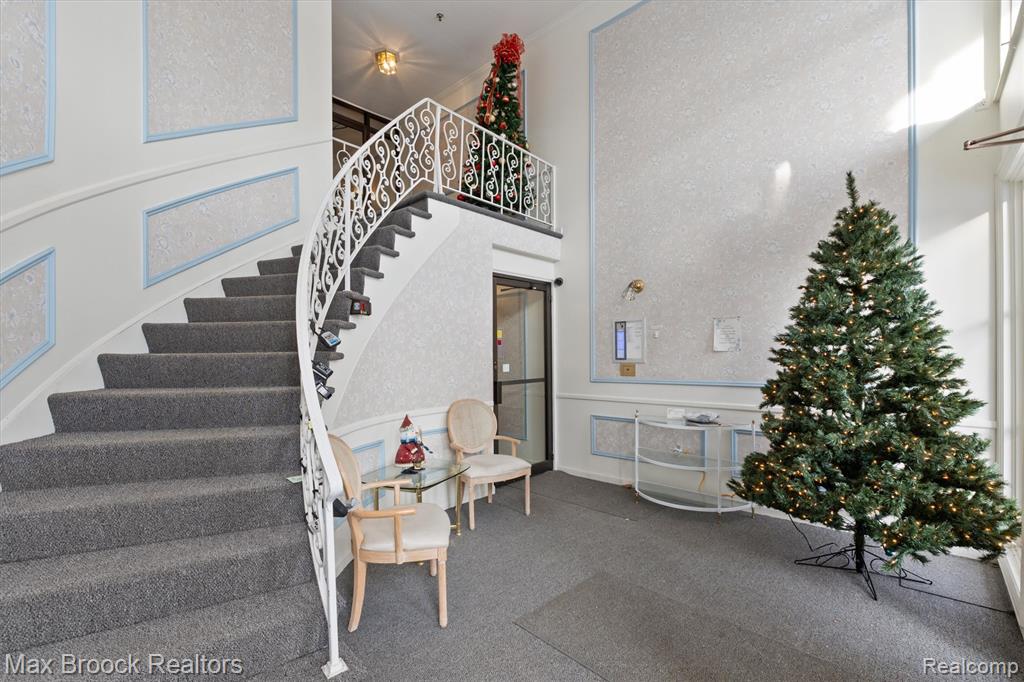 19710 W 13 Mile Road, 210, Beverly Hills, MI 48025 — Photo 7