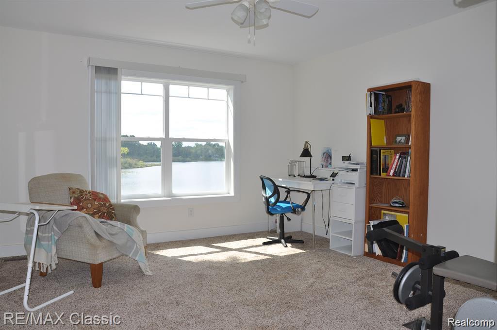 5050 Island Shore Drive, Pinckney, MI 48169 — Photo 38