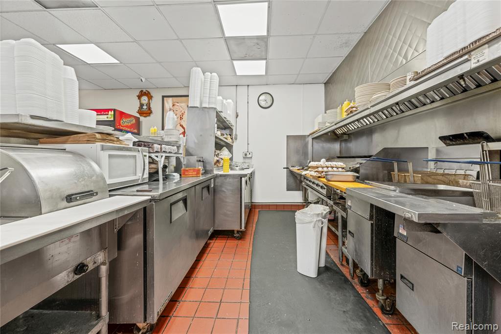 1350 W Fort Street, Detroit, MI 48226 — Photo 10