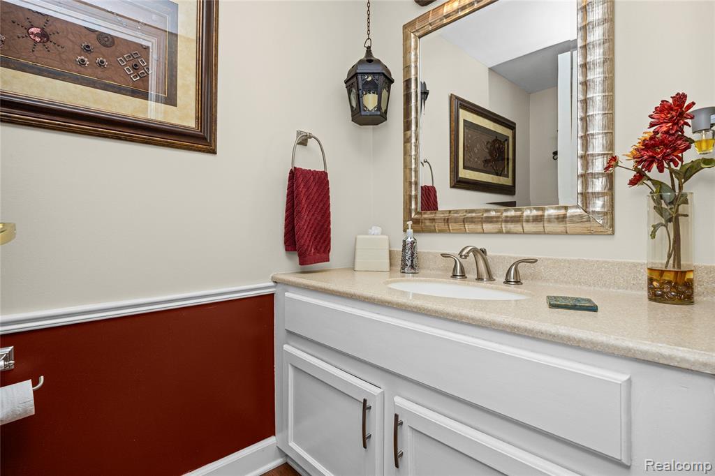 42683 Savoy Court, Northville, MI 48167 — Photo 22