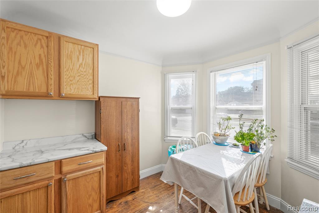 4964 Kenilworth Street, Dearborn, MI 48126 — Photo 4