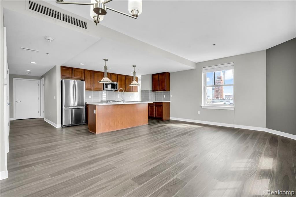525 W Lafayette Boulevard, 18E, Detroit, MI 48226 — Photo 11