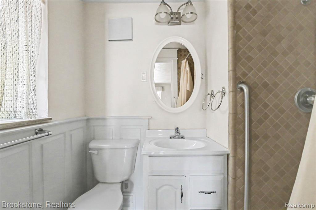 416 E Maple Street, Mason, MI 48854 — Photo 10