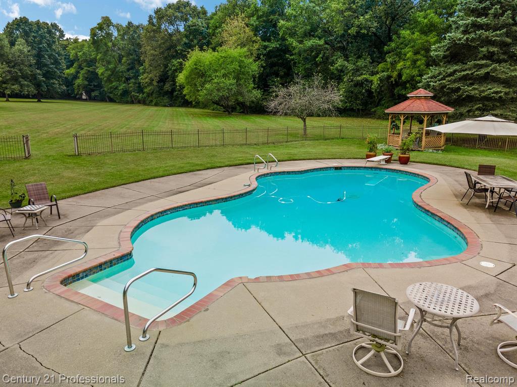 9601 KIER Road, Holly, MI 48442 — Photo 5