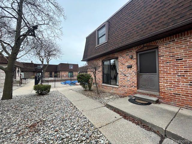 5045 CROOKS Road, 24, Royal Oak, MI 48073 — Photo 3