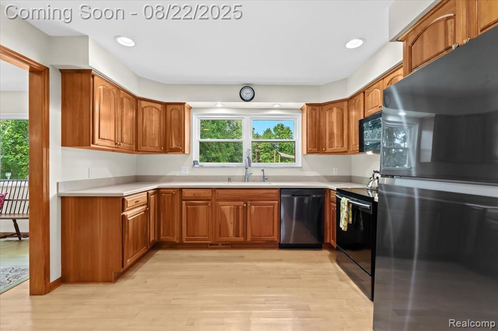 9209 Placid Way, Howell, MI 48843 — Photo 10