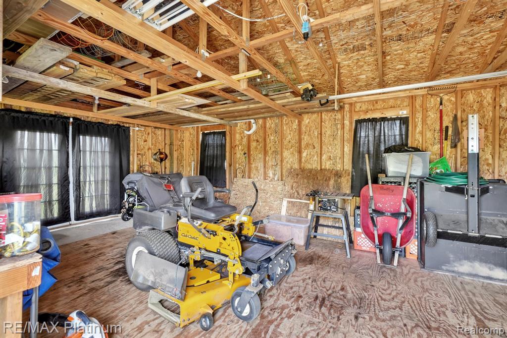 11704 Glen Mary, Byron, MI 48418 — Photo 48
