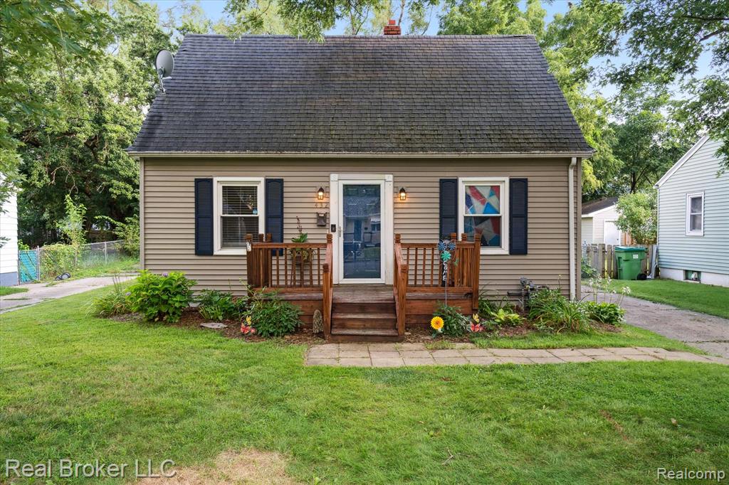 432 Cornell Drive, Battle Creek, MI 49017 — front exterior