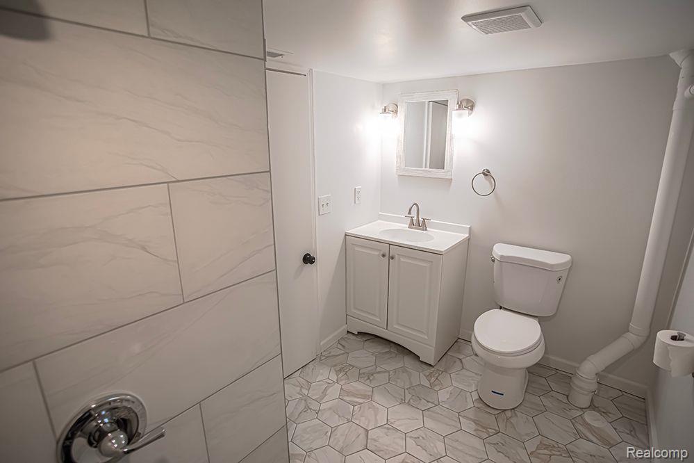 409 BALDWIN Avenue, Royal Oak, MI 48067 — Photo 21