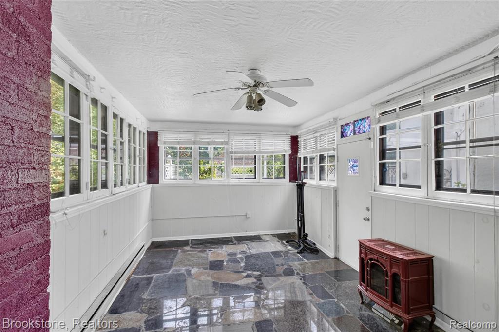 1735 Lincolnshire Drive, Highland Park, MI 48203 — Photo 29