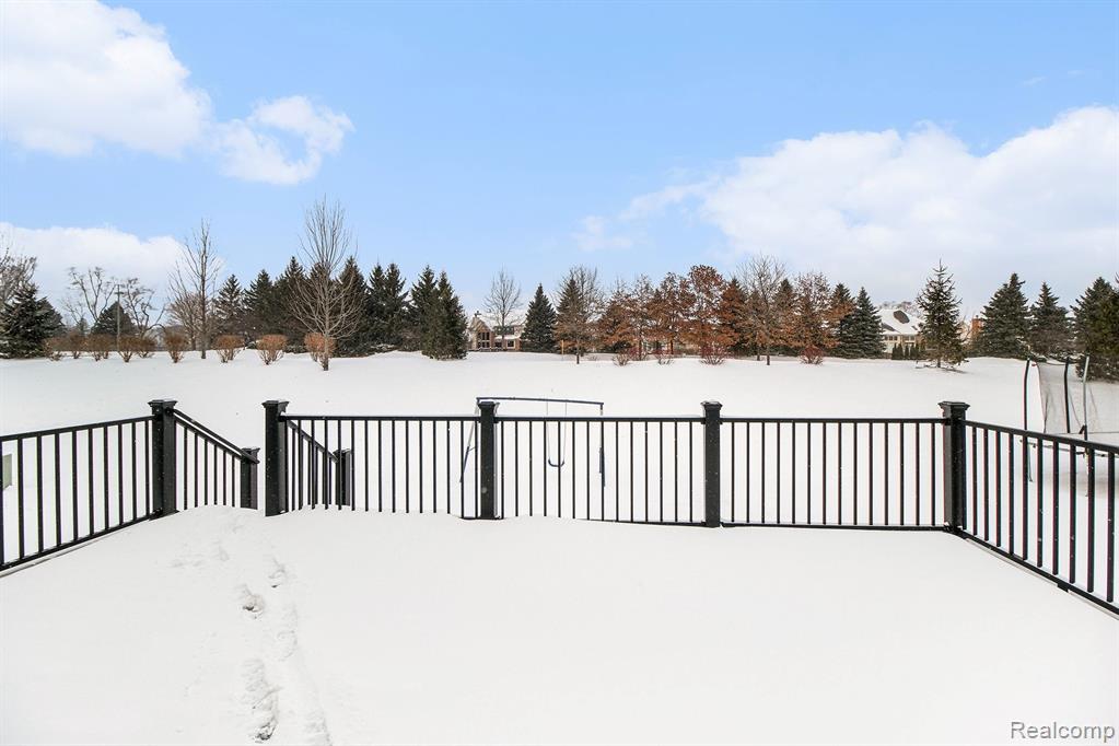 49772 Shoreline Drive, Canton, MI 48187 — Photo 26