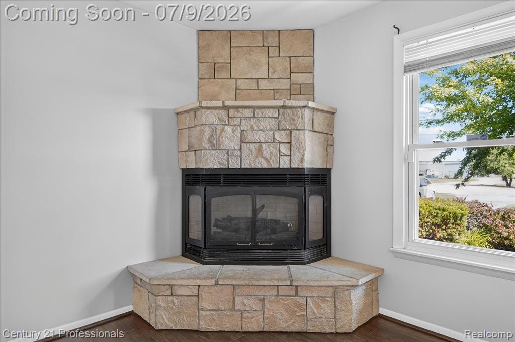 648 Newport Road, Carleton, MI 48117 — Photo 10
