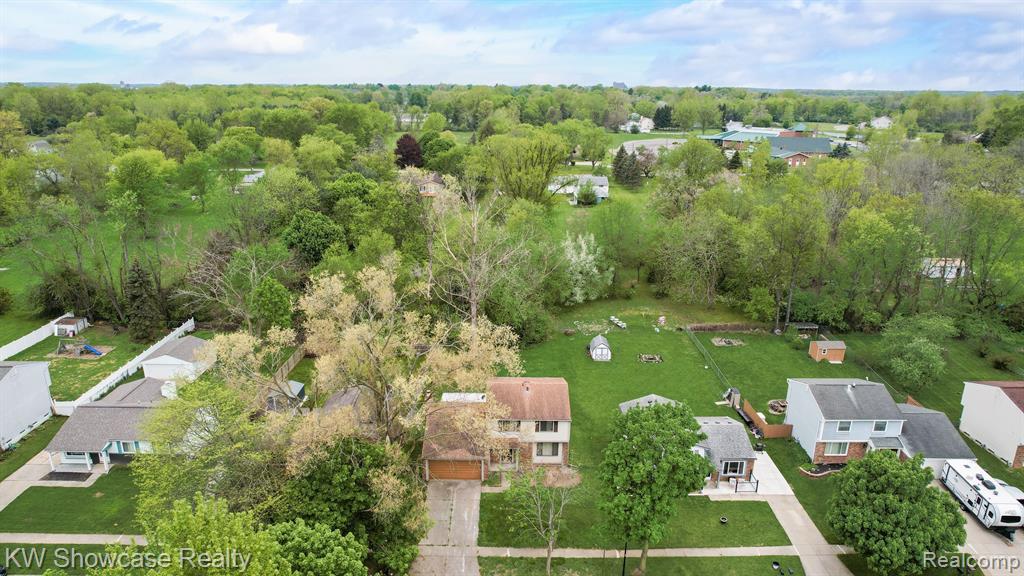 1365 RUE DEAUVILLE Boulevard, Ypsilanti, MI 48198 — Photo 25