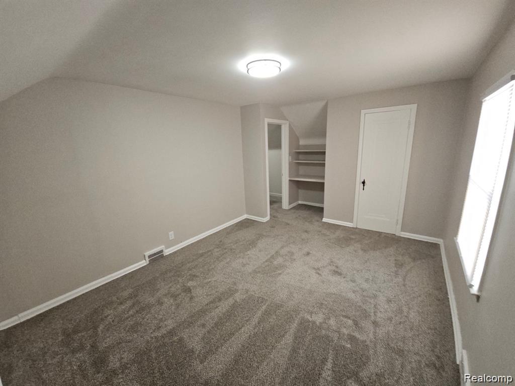 20300 ELKHART Street, Harper Woods, MI 48225 — Photo 21