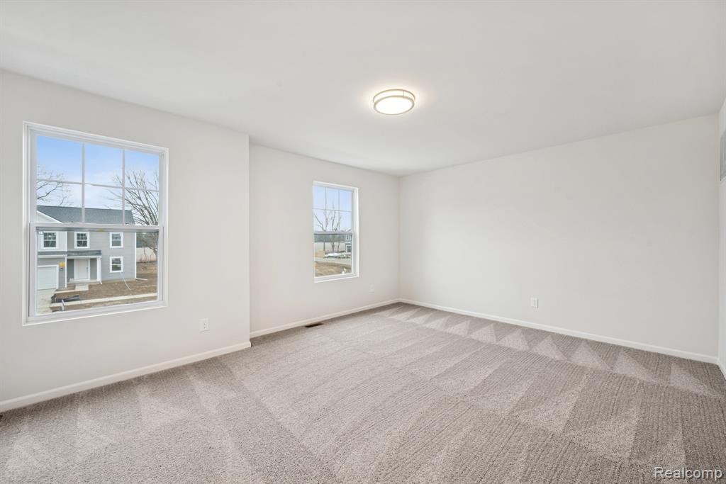 707 Knollwood Bend, Chelsea, MI 48118 — Photo 16