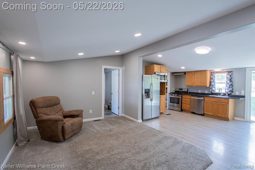 2189 Michigan Road, Port Huron, MI 48060 — Photo 6