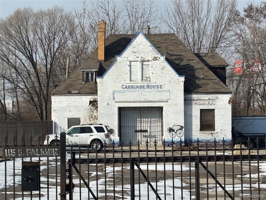 115 E Palmer Street - Photo 2