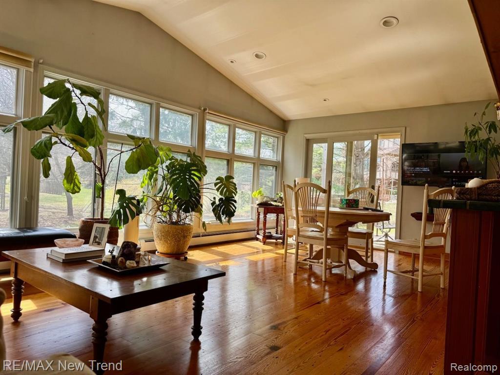 5939 DARB LAKE Drive, West Bloomfield, MI 48324 — Photo 8