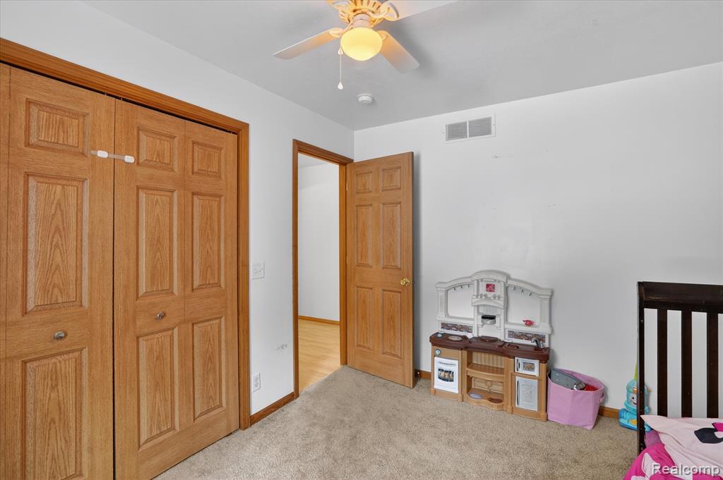 22092 Clear Lake Road, Battle Creek, MI 49014 — Photo 23