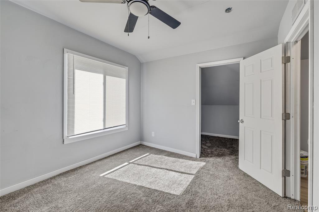 612 W Hollywood, Detroit, MI 48203 — Photo 23