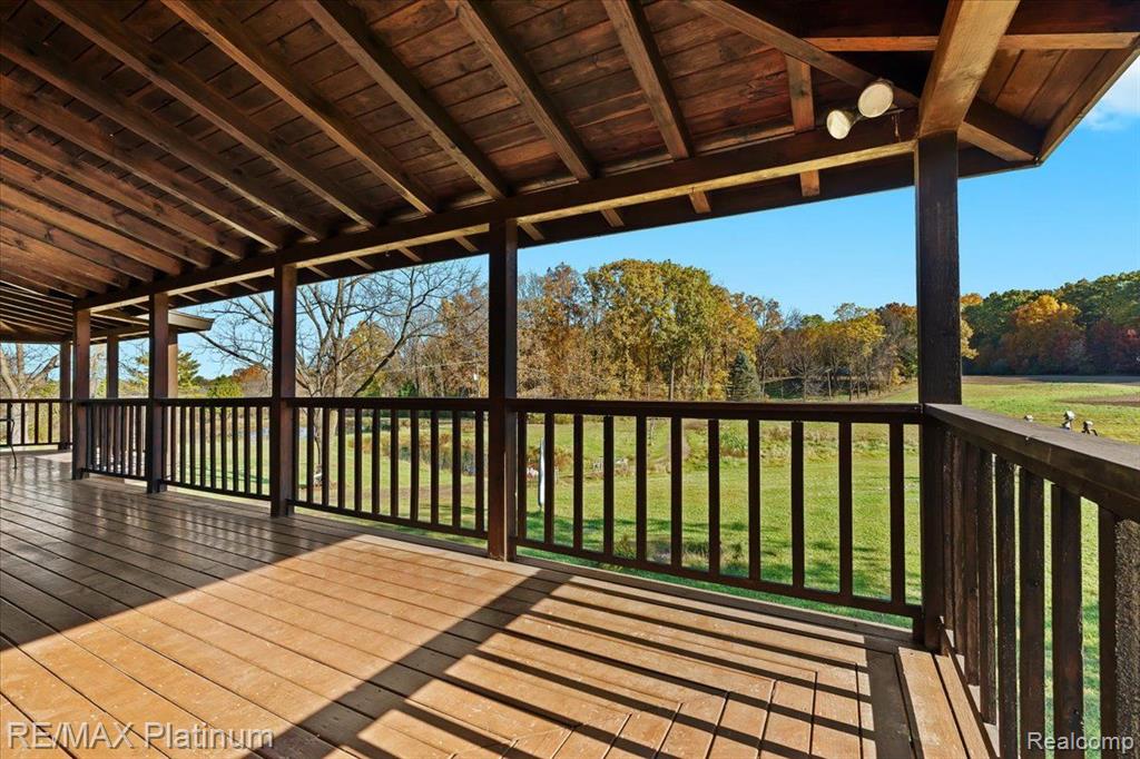 1215 S Bull Run Road, Fowlerville, MI 48836 — Photo 10