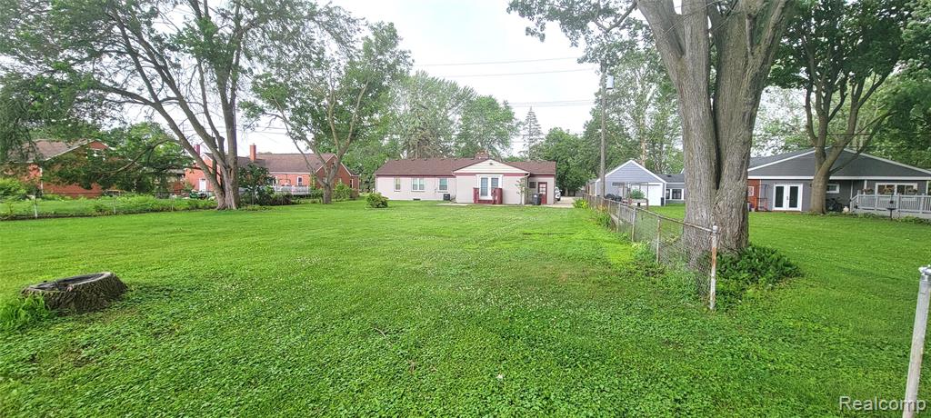 8961 Mortenview Drive, Taylor, MI 48180 — Photo 3