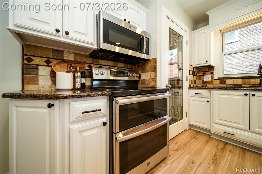 8076 Winona Avenue, Allen Park, MI 48101 — Photo 23
