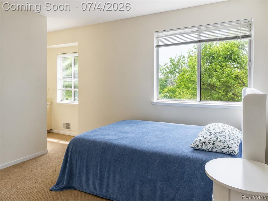 754 Ashley Circle, Rochester Hills, MI 48307 — Photo 25