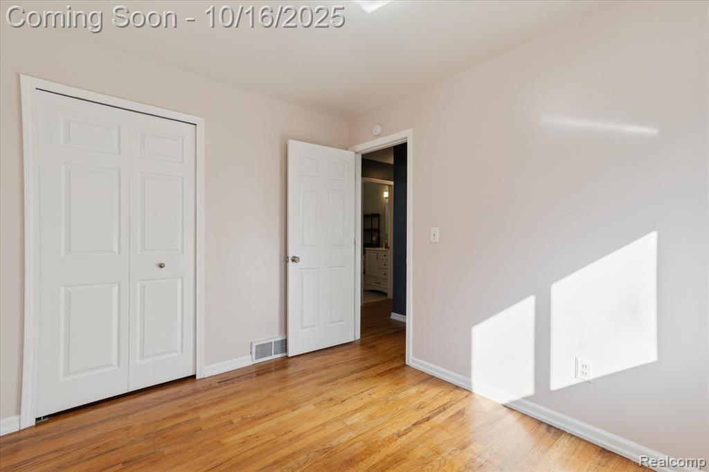 6439 Huntleigh Street, Garden City, MI — Photo 25