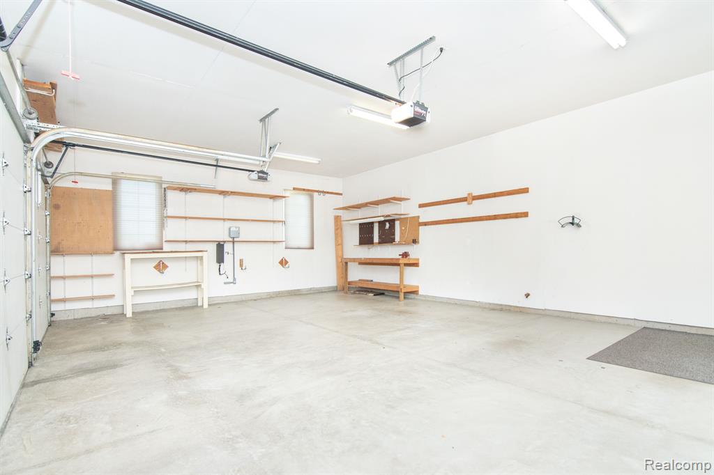 2481 ANDREW THOMAS Trail, Ann Arbor, MI 48103 — Photo 53