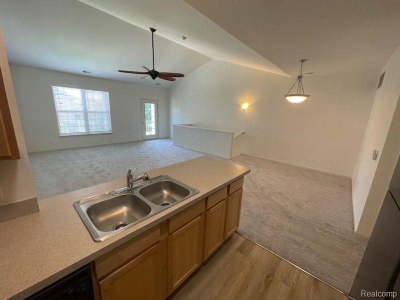 1885 PINECROFT Drive, Canton, MI 48188 — Photo 4