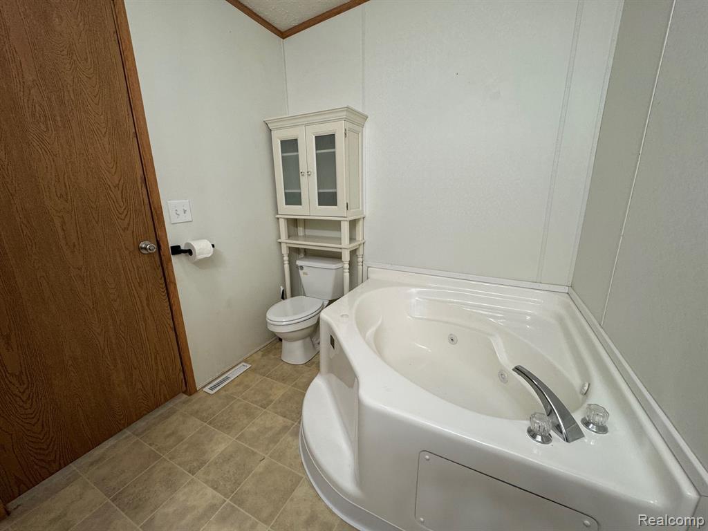 200 W Oyster Road, Rose City, MI 48654 — Photo 35