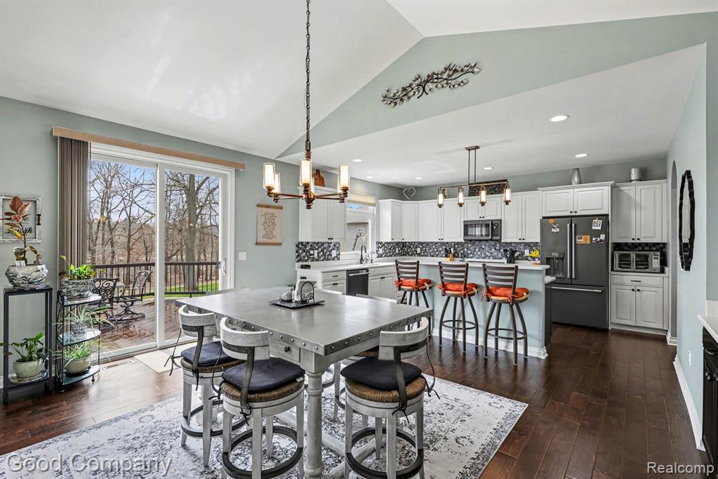 900 Watersmeet Drive, Oxford, MI 48371 — Photo 16