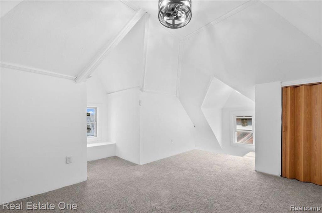 7305 APPOLINE Street, Dearborn, MI 48126 — Photo 9