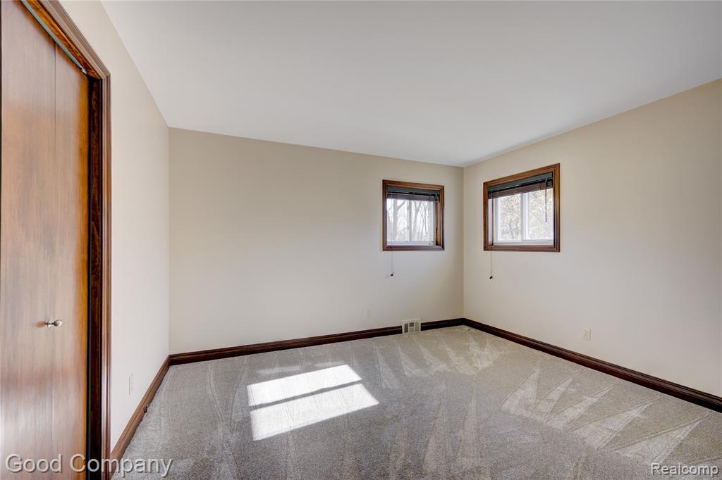 53400 Tundra Drive, Shelby Twp, MI 48316 — Photo 37
